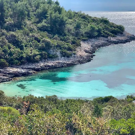 アパート Mt Seafront Residence ザヴァラティサ