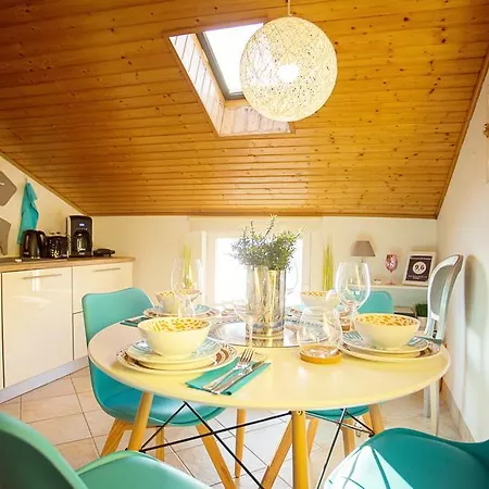 アパート Mt Seafront Residence *