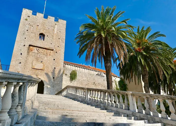 Mt Seafront Appartamento Zavalatica
