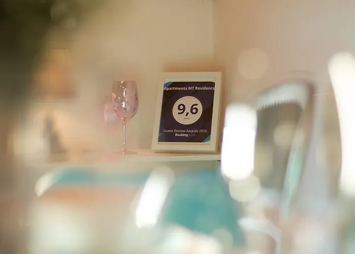 Mt Seafront Zavalatica