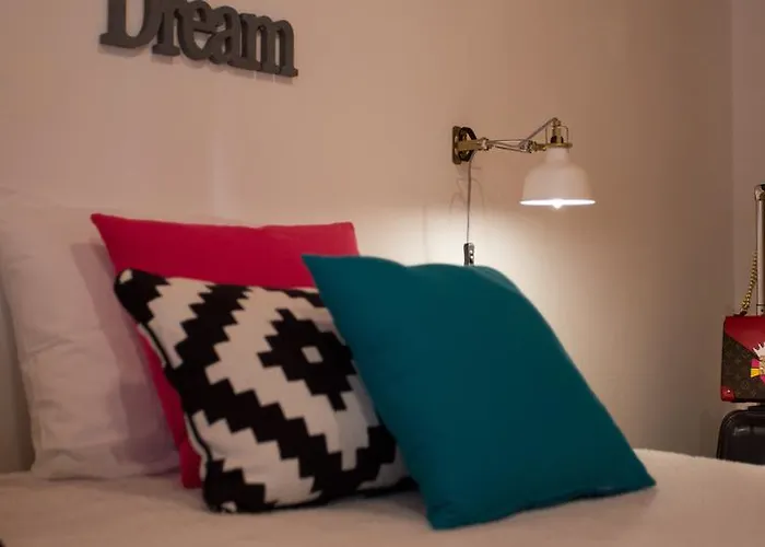 Mt Seafront Zavalatica