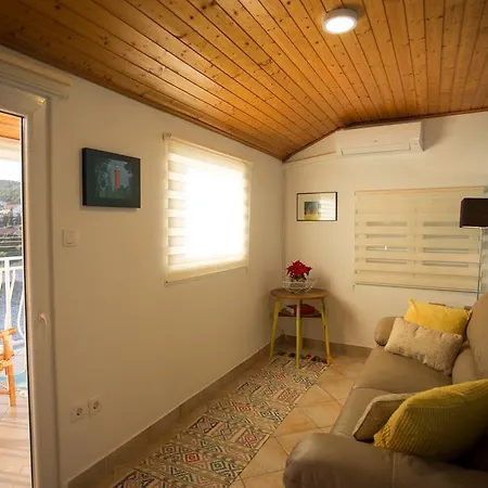 Apartments Mt Residence * Zavalatica